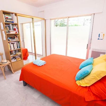 French Riviera: Seafront Apt & Pool Near Monaco Рокбрюн-Кап-Мартен Екстер'єр фото